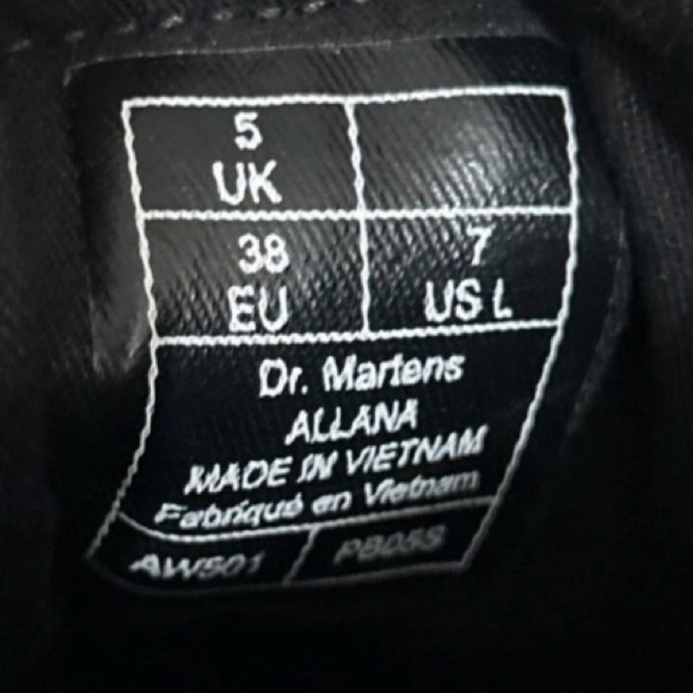 Dr Martens Docs Allana Black Canvas High Top Sneakers Boots Shoes-Womens 7 - Picture 9 of 9